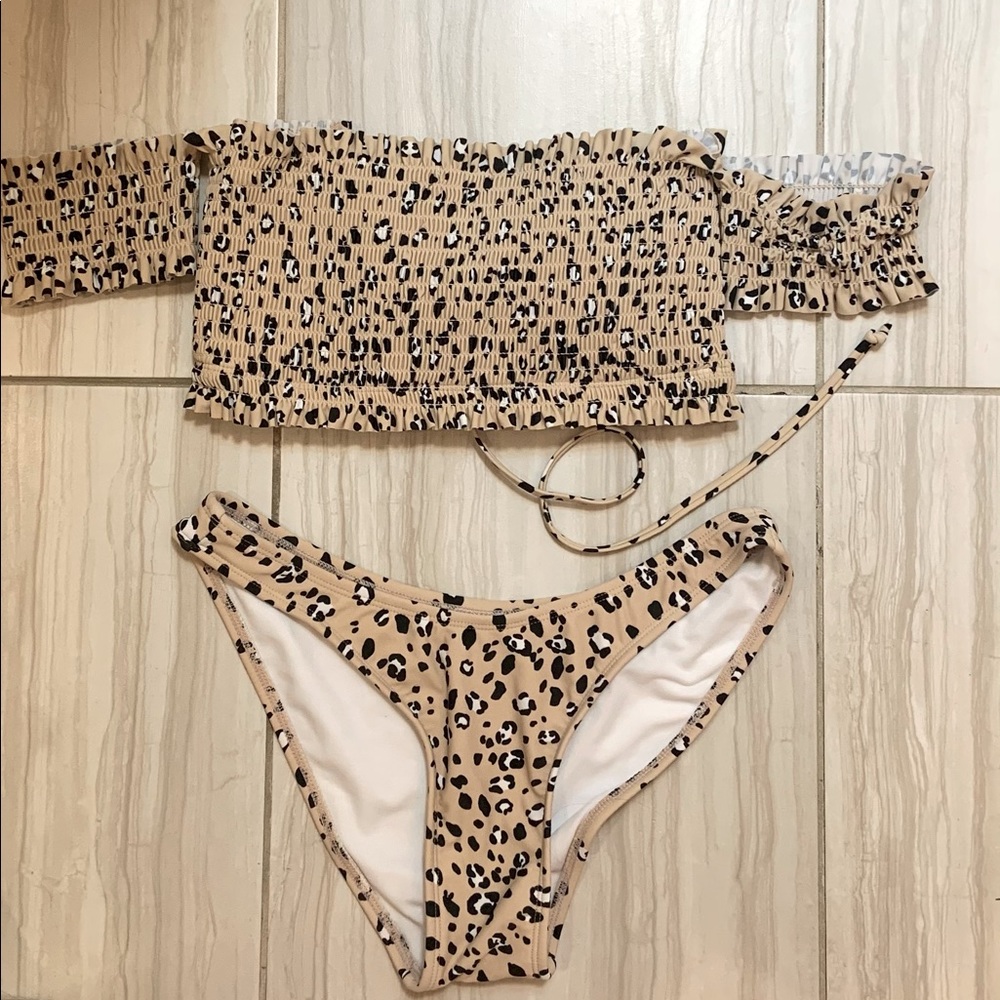 leopard print bikini